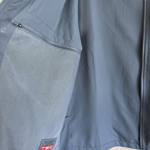 ScotteVest Featherweight Travel Vest in Cadet Blue - Picture 9 of 11